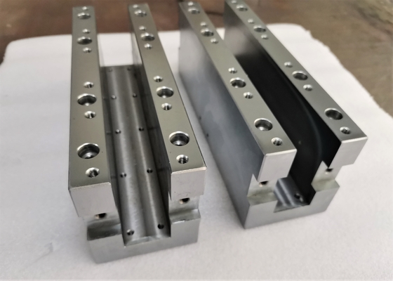 ความแม่นยำ CNC กลึง Machining สแตนเลสอุปกรณ์การแพทย์ชิ้นส่วนเครื่องจักรอลูมิเนียม