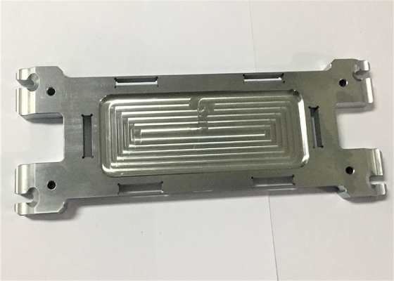S50CH13 718 ชิ้นส่วนกัด CNC SKD61 อลูมิเนียม CNC Milling Service Core Mould Core Cavity