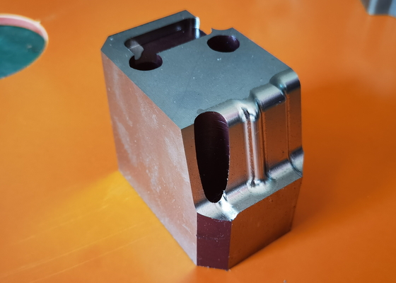 Die Casting Cavity Precision ชิ้นส่วนแม่พิมพ์ Core Die Tooling